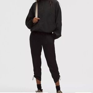 Lululemon Dance Studio Mid Rise Cropped Pants